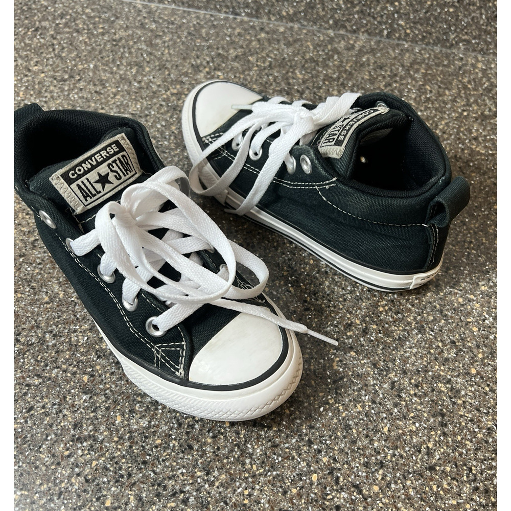Converse All Star Kid Youth Sz 12 Black Canvas Sneaker Lace Up Mid Padded Tongue